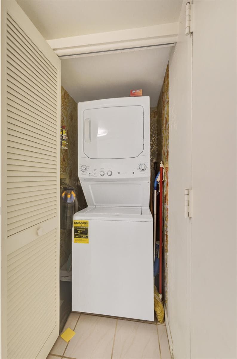 3200 Port Royale Drive N 701 photo 14