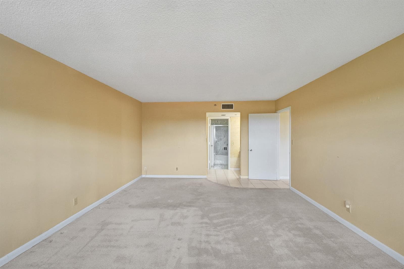 3200 Port Royale Drive N 701 photo 19