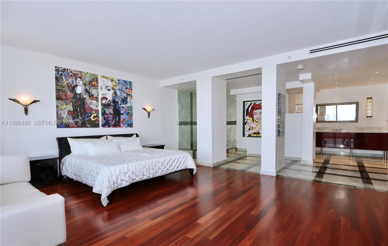 1000 Island Blvd PH2 photo 15