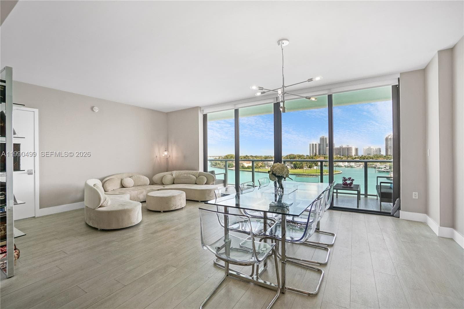 10201 E Bay Harbor Dr 601 photo 13