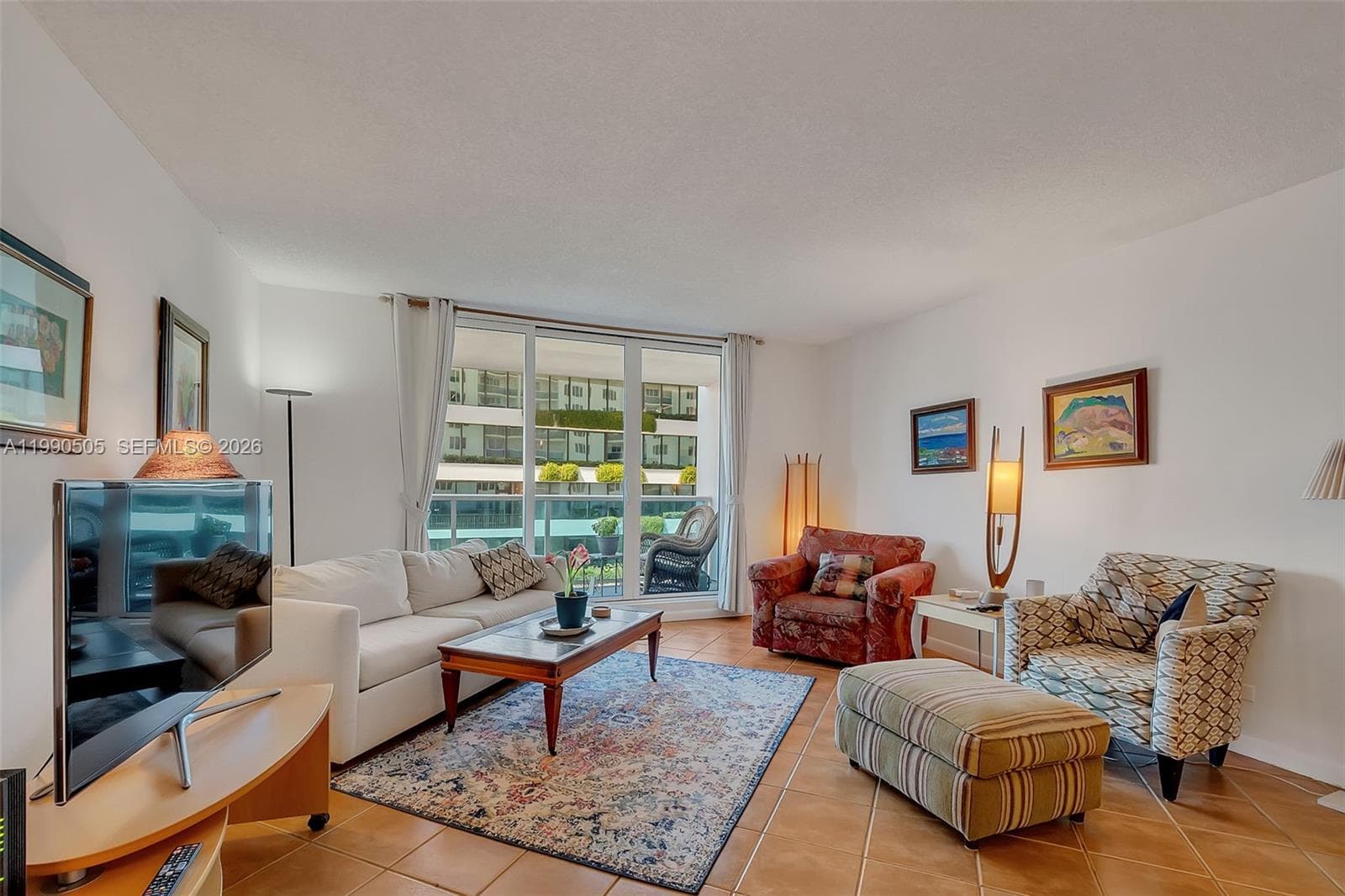 2301 Collins Ave 533 photo 10