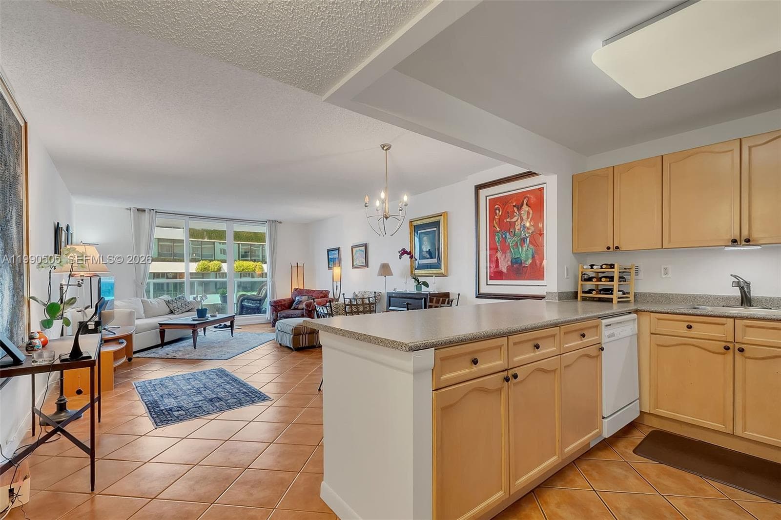 2301 Collins Ave 533 photo 18