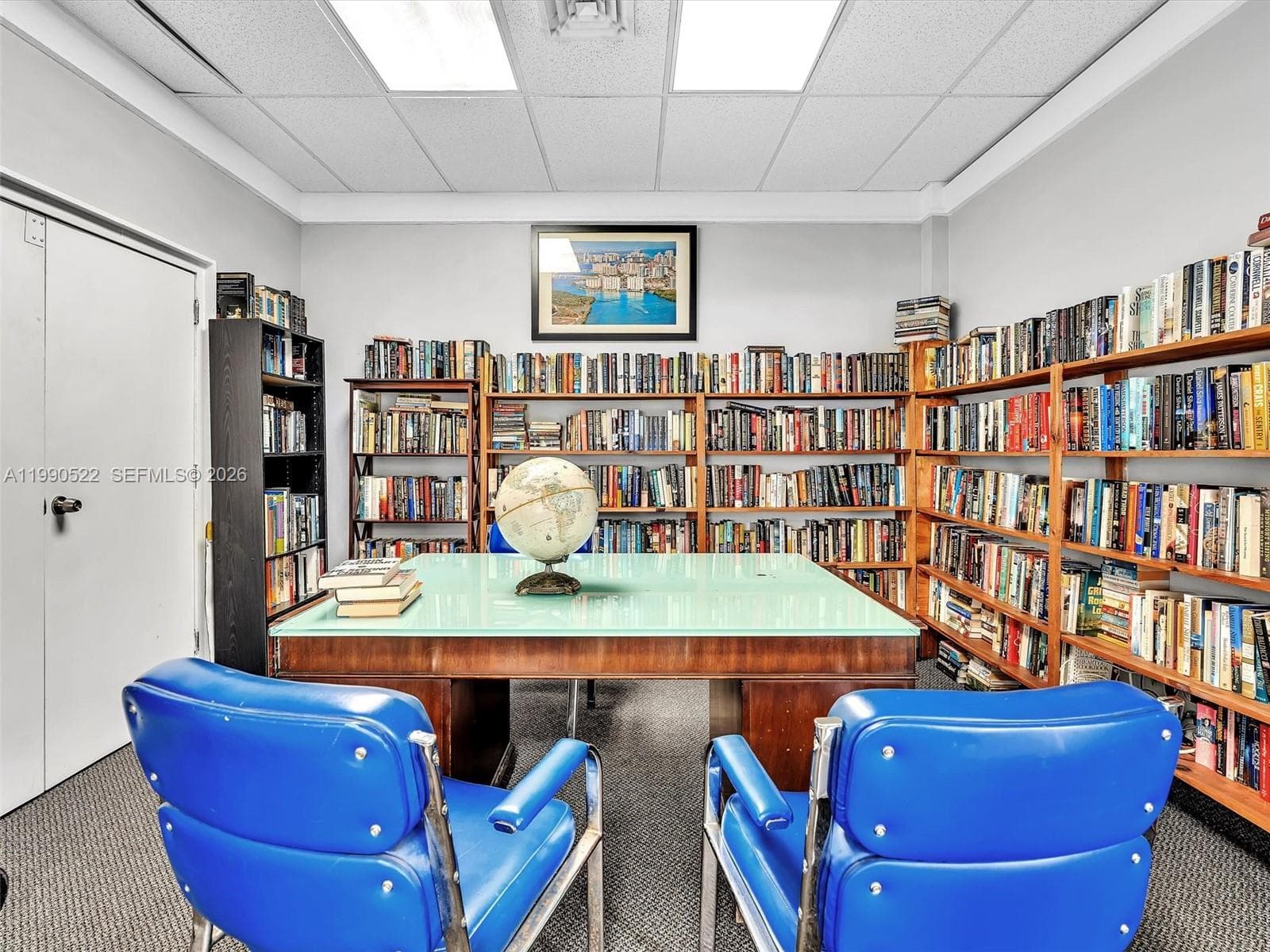 300 Bayview Dr 902 photo 16