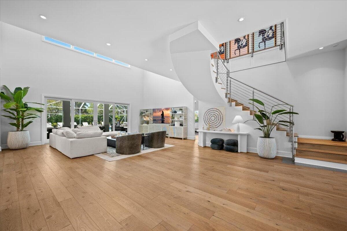 6209 Homeland Road photo 5