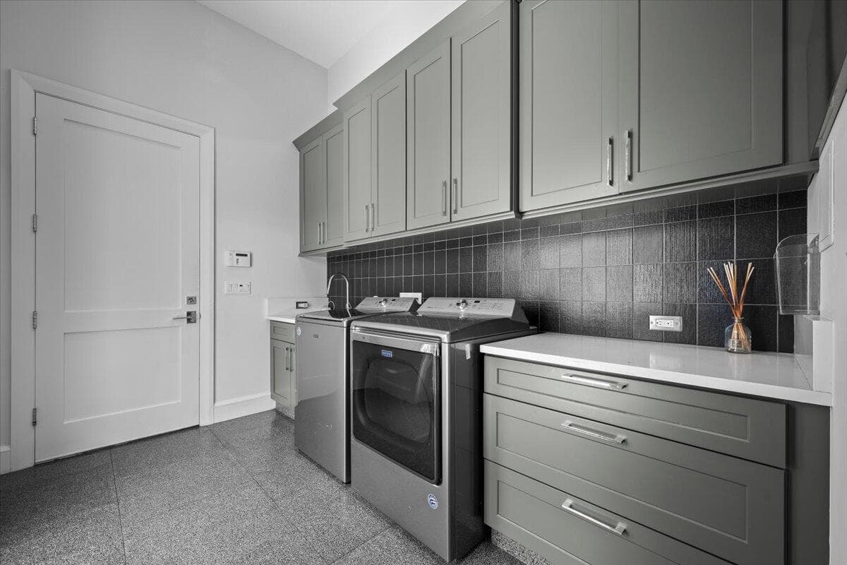 6209 Homeland Road photo 10