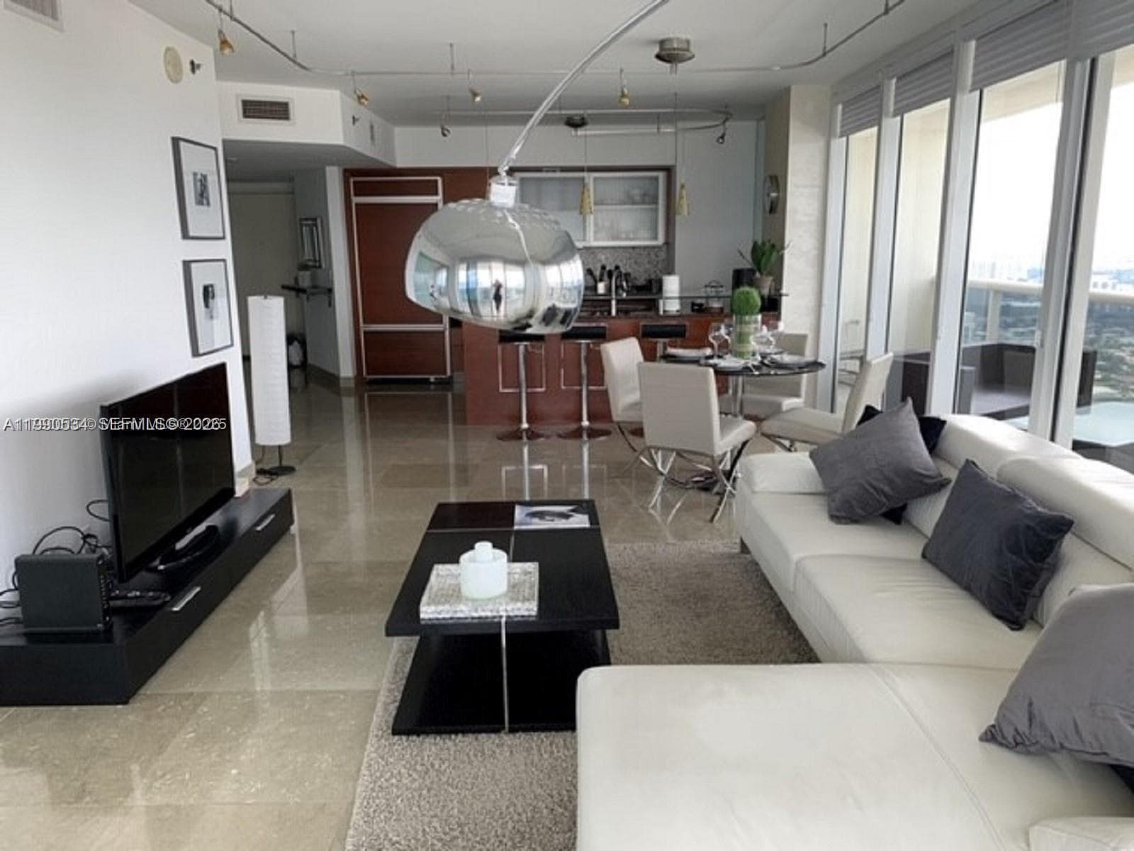 1830 S Ocean Drive 4608 photo 8