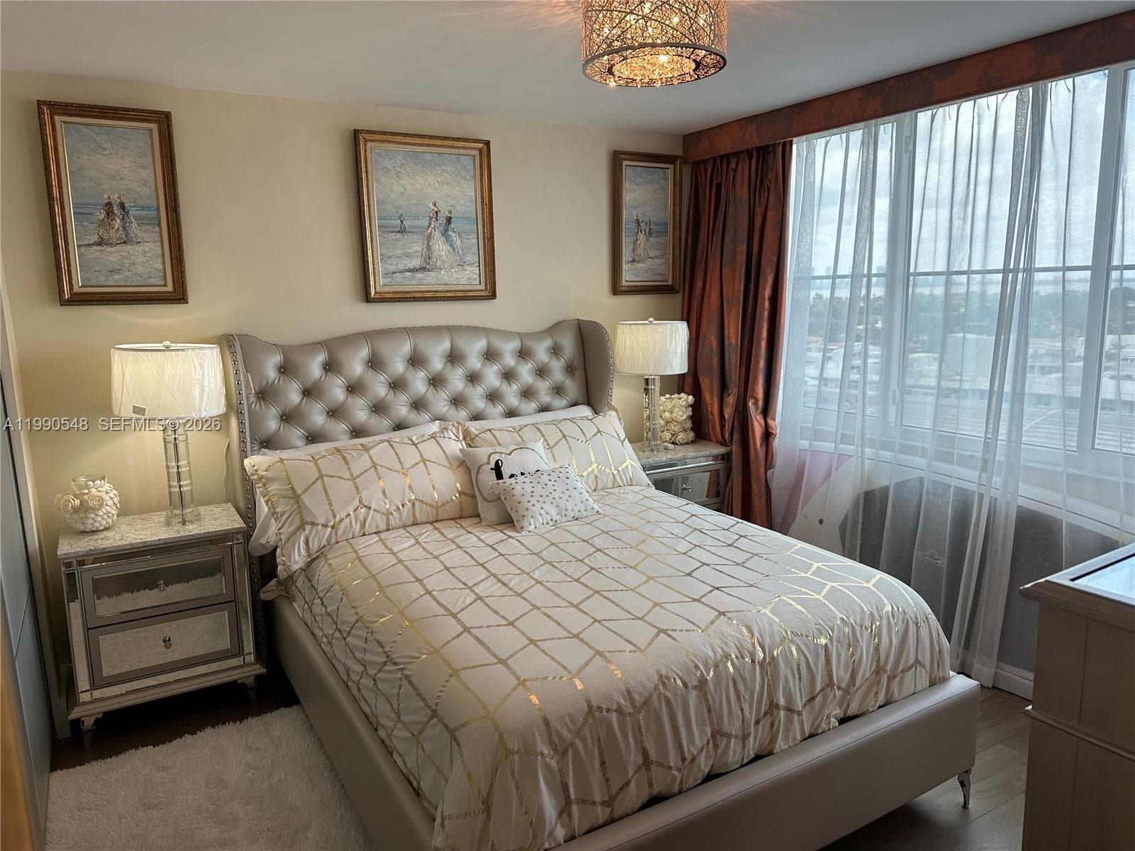 6039 Collins Ave 1431 photo 4