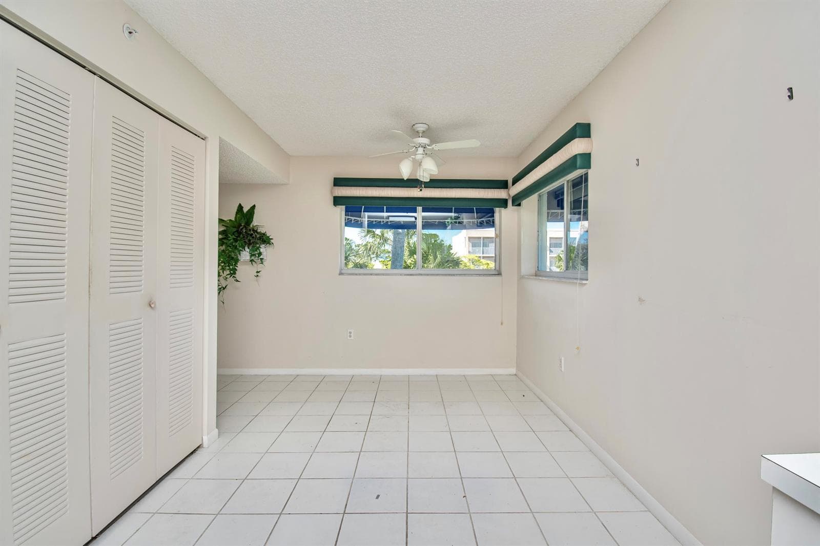4734 Lucerne Lakes Boulevard E 301 photo 11
