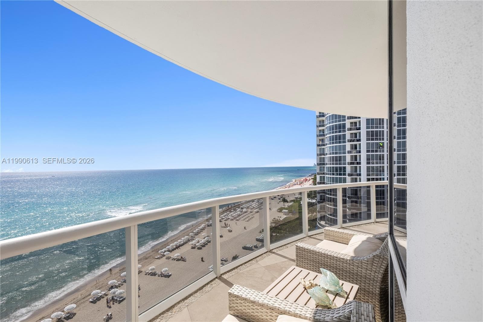 18201 Collins ave 1