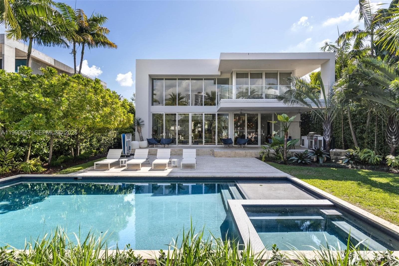 410 Golden Beach Dr photo 1
