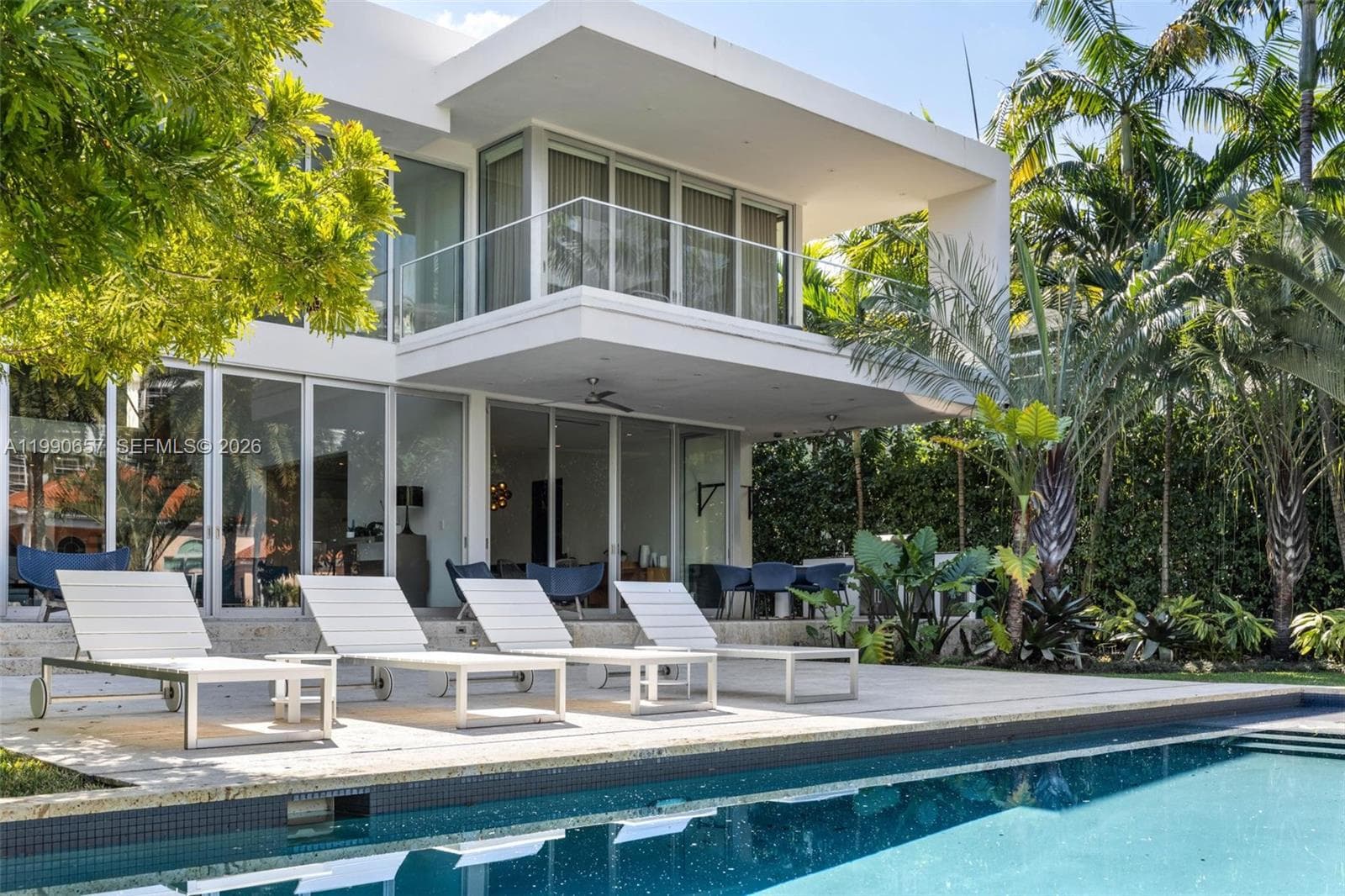 410 Golden Beach Dr photo 4