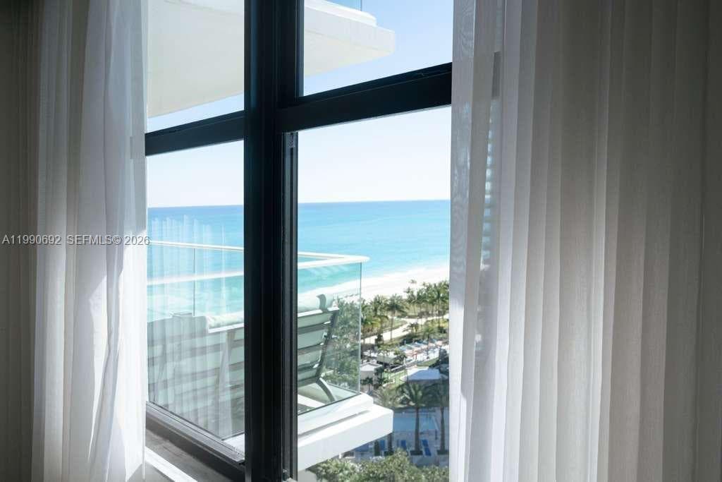 9801 Collins Ave 18U photo 13