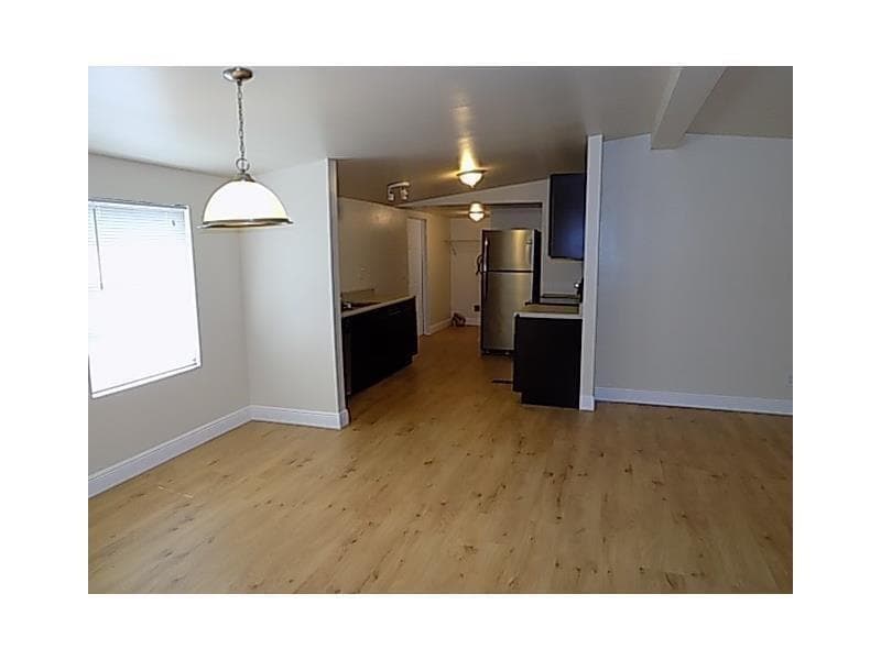 10480 S 228th Lane photo 4