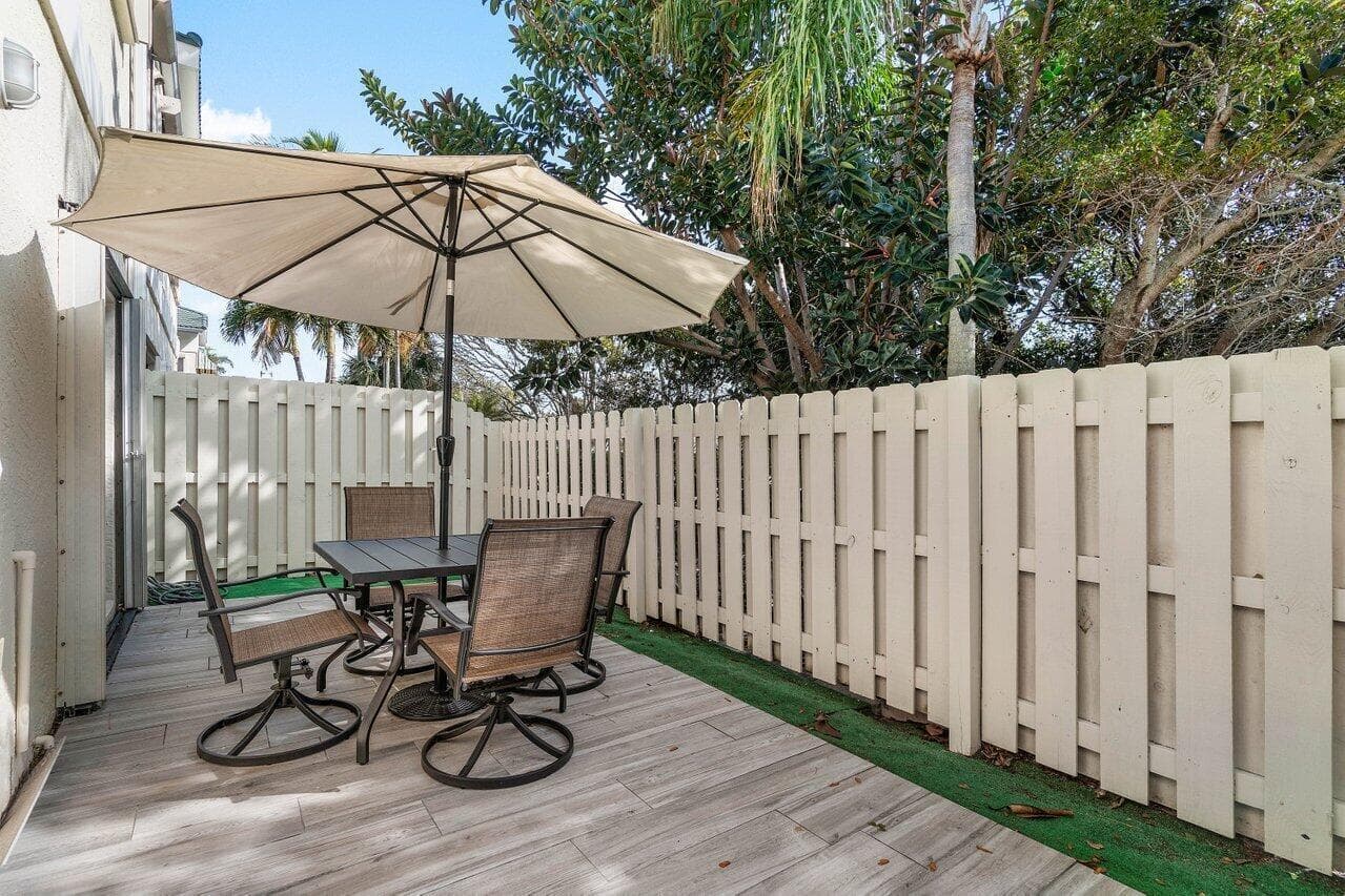 820 Bella Vista Court S 20 photo 23