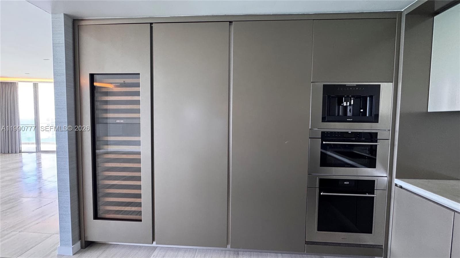 18975 Collins Ave 2500 photo 5