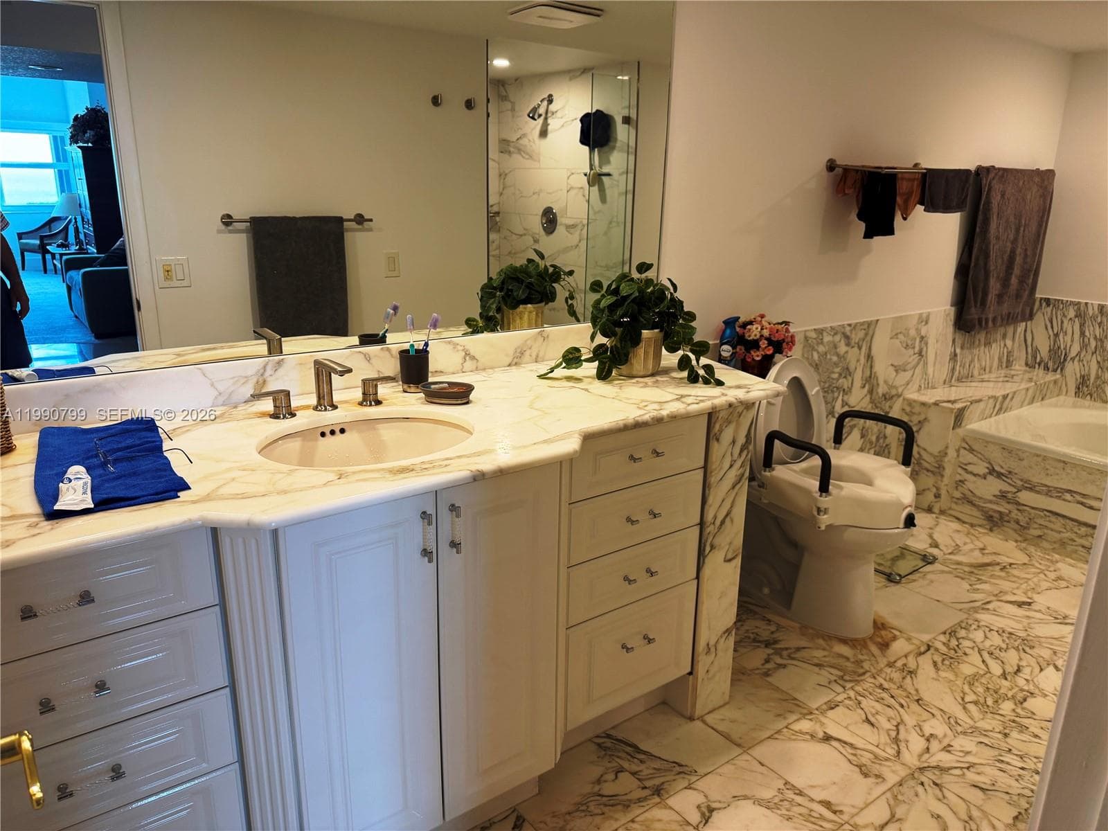 4900 N Ocean Blvd 1607 photo 20