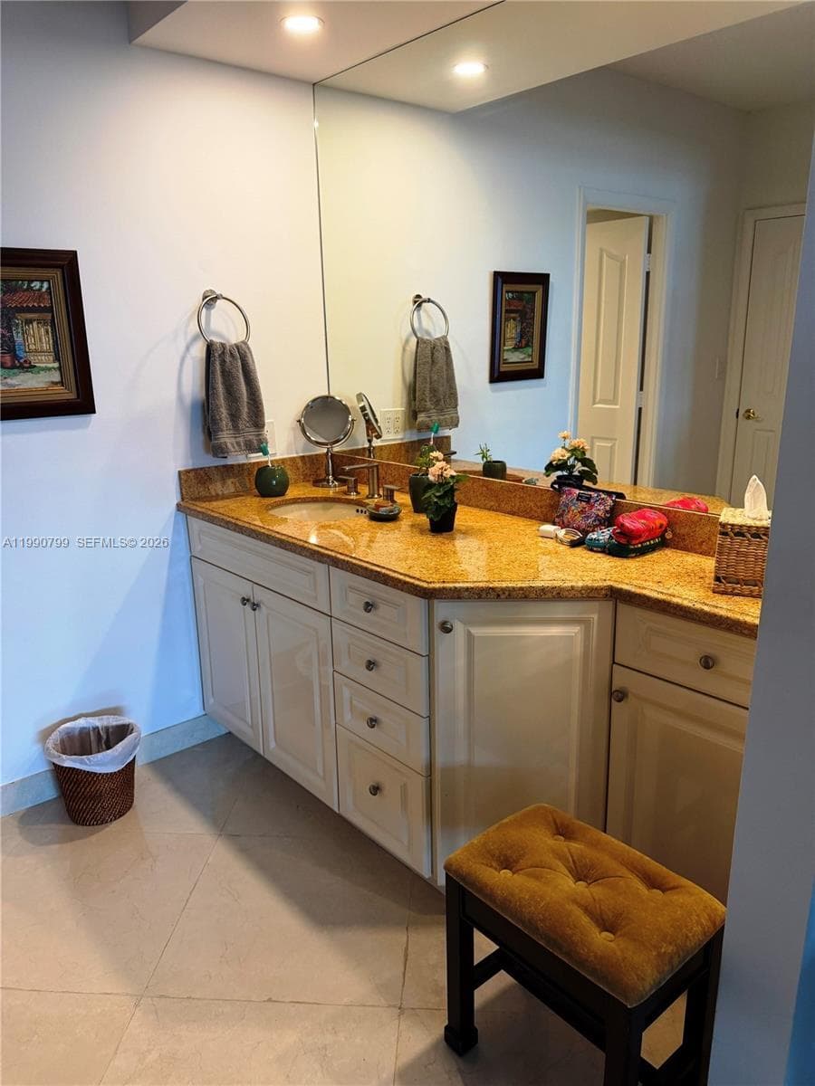 4900 N Ocean Blvd 1607 photo 19