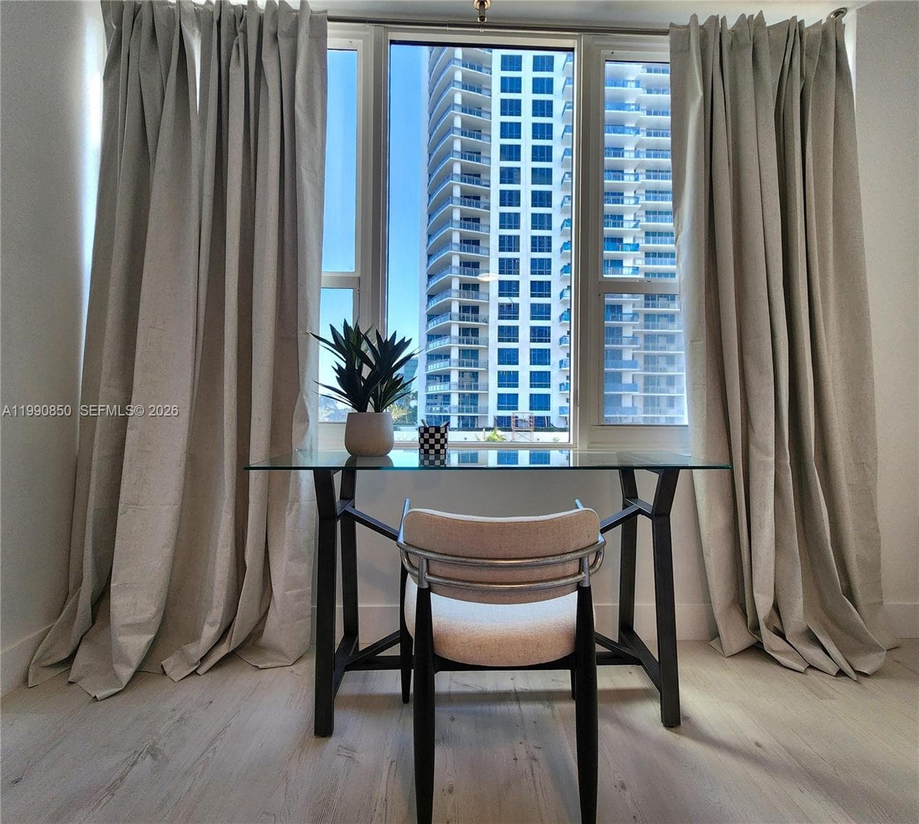 3505 S Ocean Dr 515 photo 12