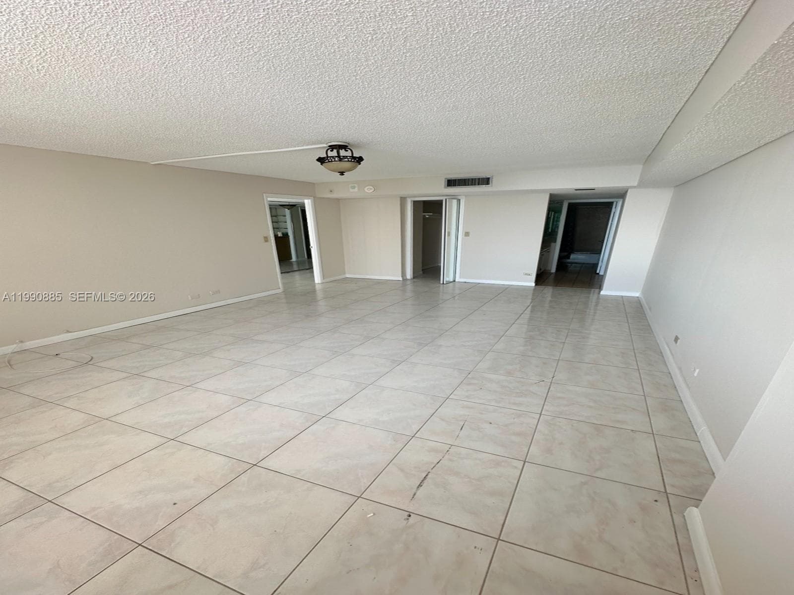 6039 Collins Ave PH10 photo 9