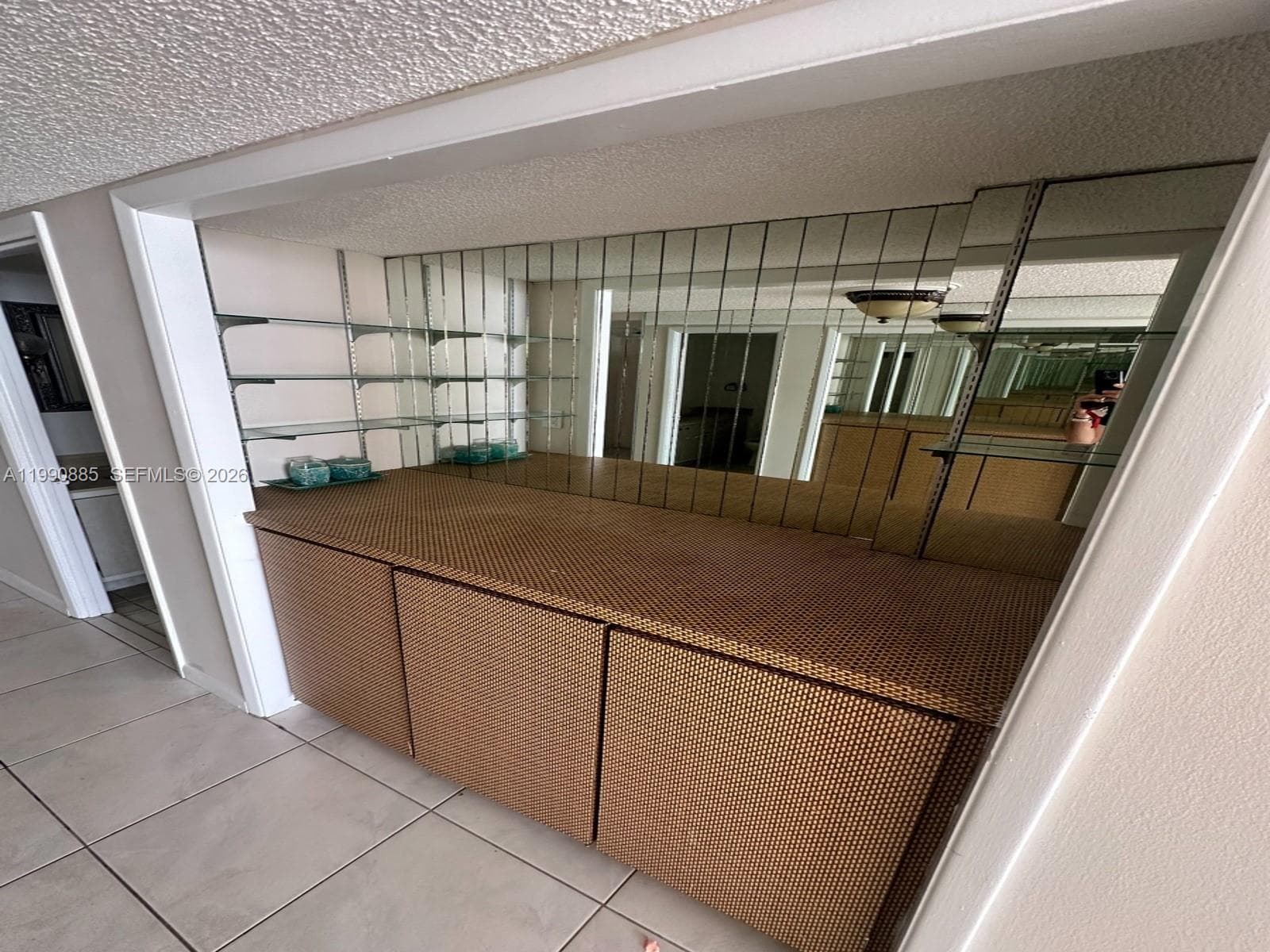 6039 Collins Ave PH10 photo 10