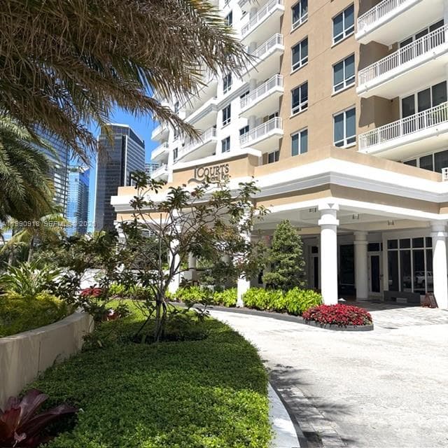 801 Brickell Key Blvd 3008 photo 2