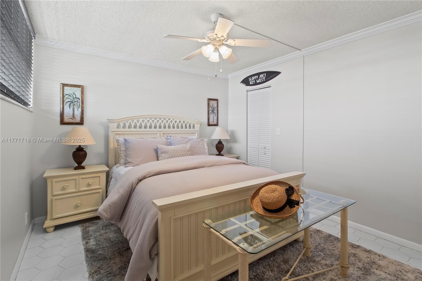 4800 Bayview Drive 402 photo 9