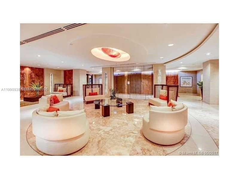 2555 Collins Ave 1114 photo 18