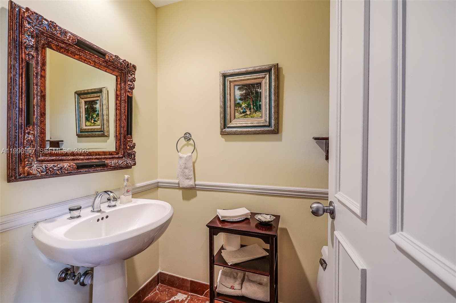 888 Brickell Key Dr 807 photo 24