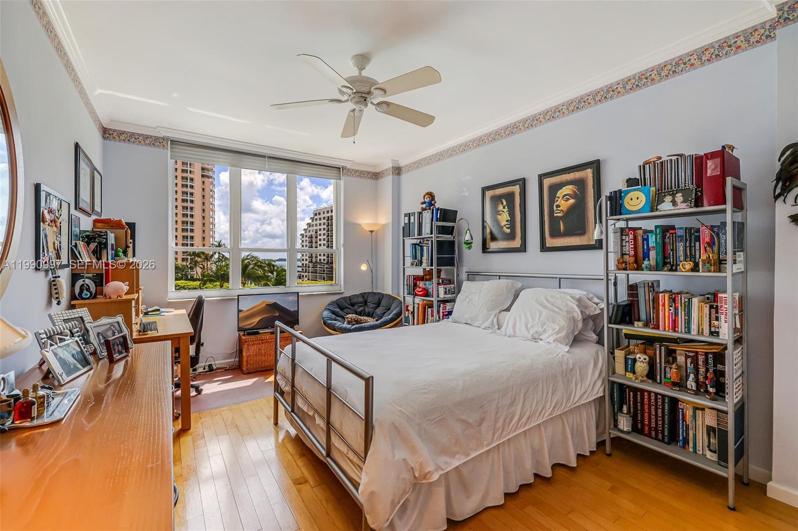 888 Brickell Key Dr 807 photo 25