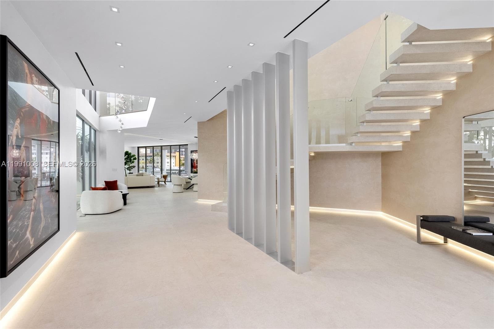 503 Palm Dr photo 18