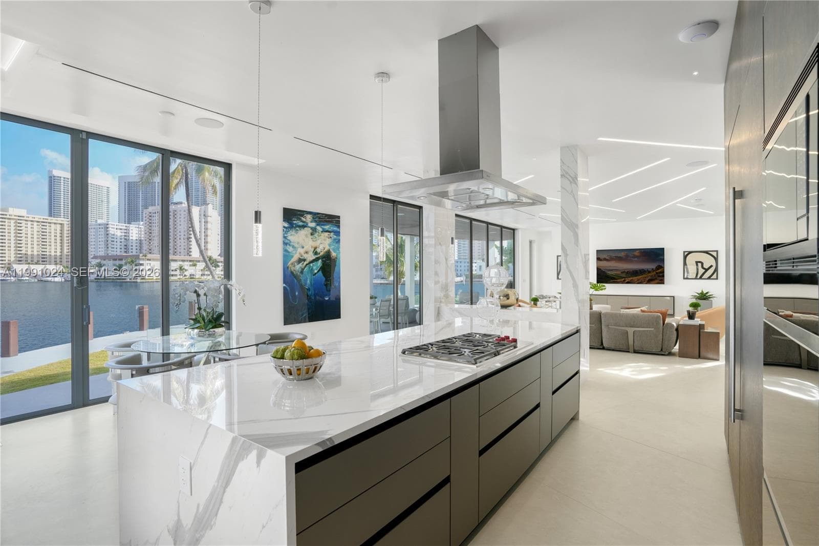 501 Palm Dr photo 20
