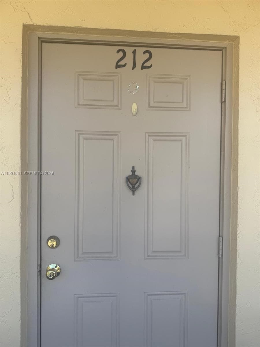 2 Briarwood Cir 212 photo 3
