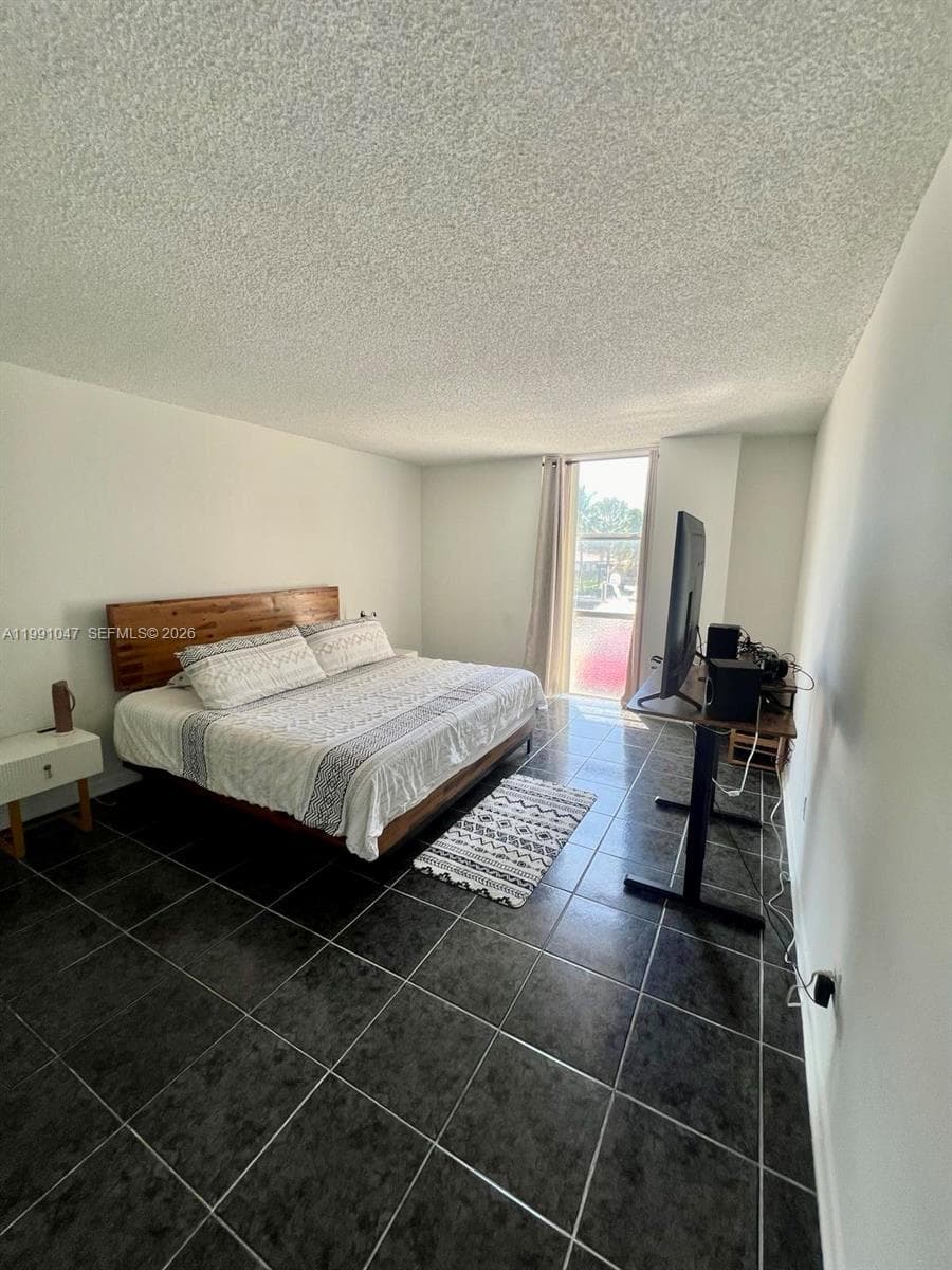 2350 NE 135th St 208 photo 8