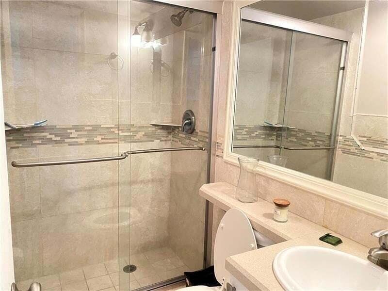 1439 S Ocean Boulevard 207 photo 6