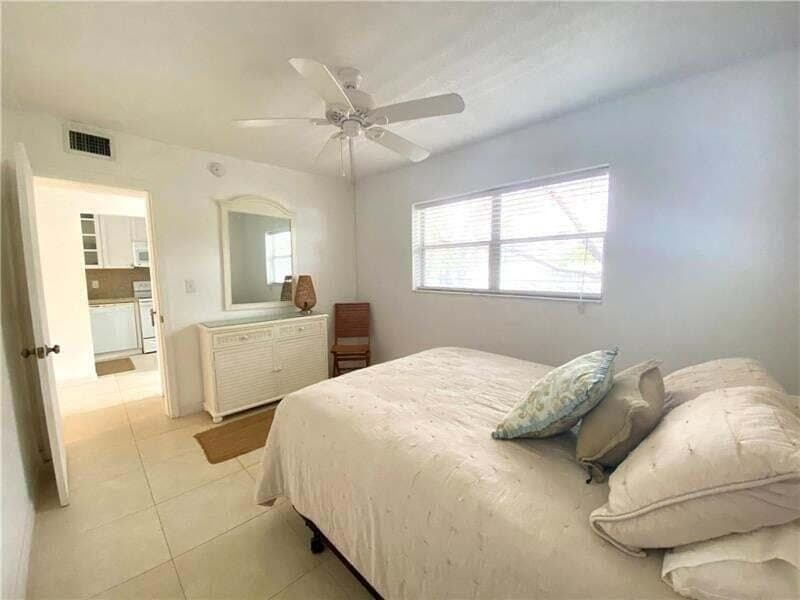 1439 S Ocean Boulevard 207 photo 10