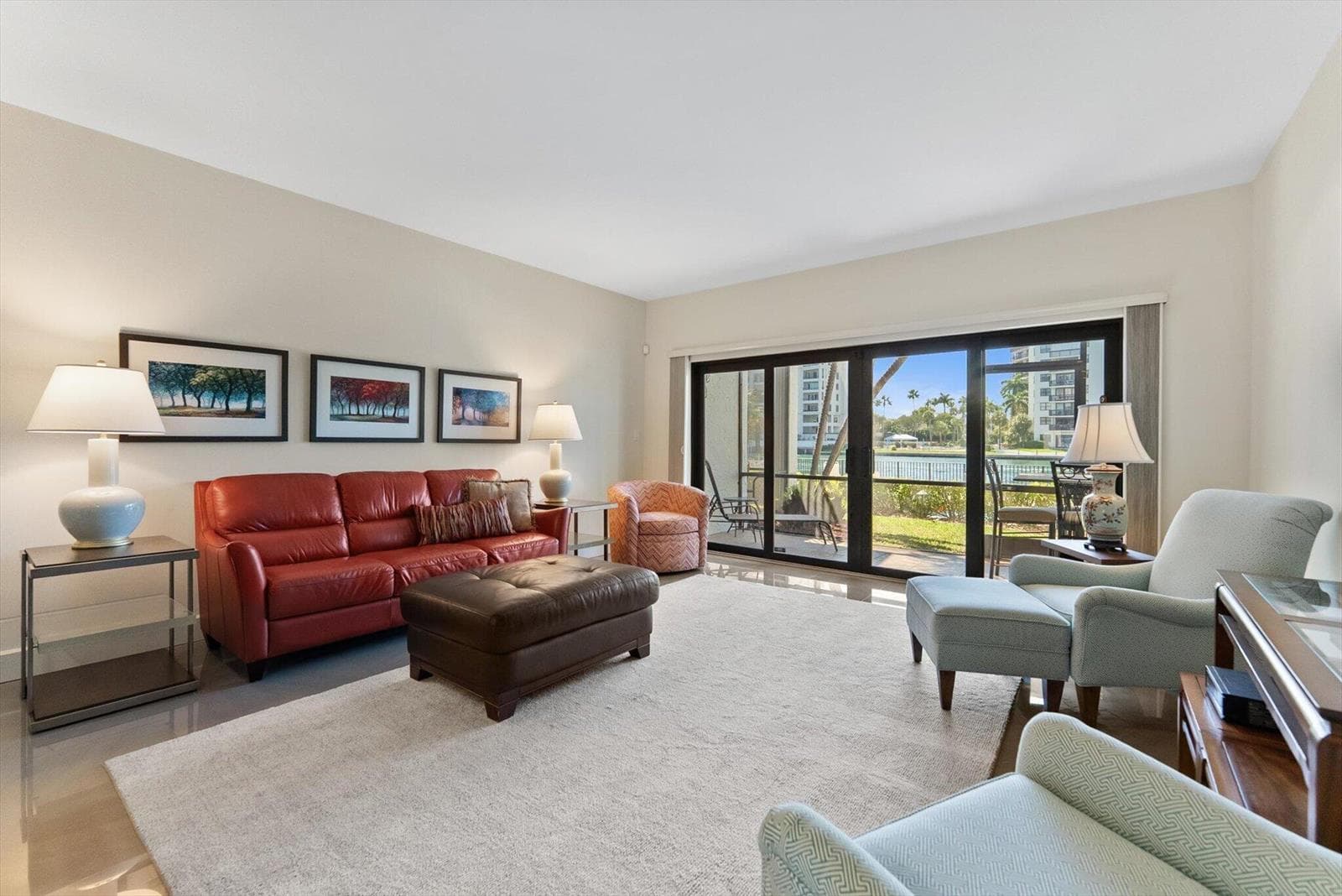 1301 N Riverside Drive 10 photo 12