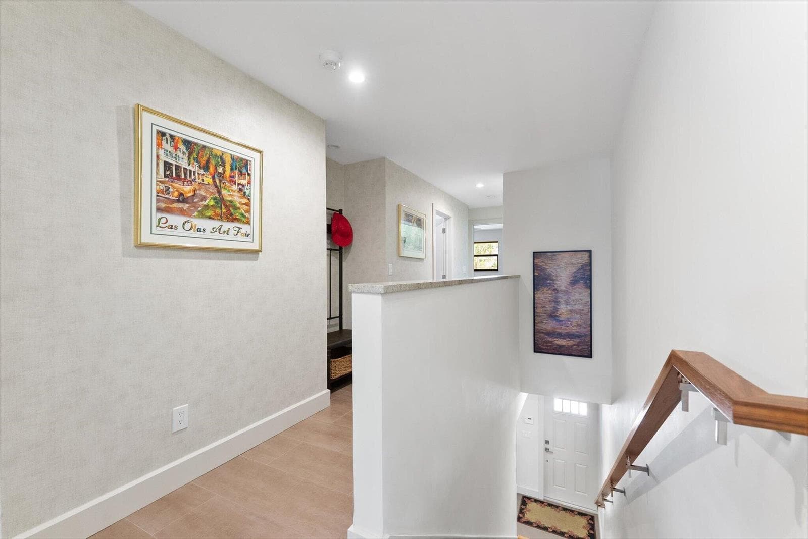 1301 N Riverside Drive 10 photo 18