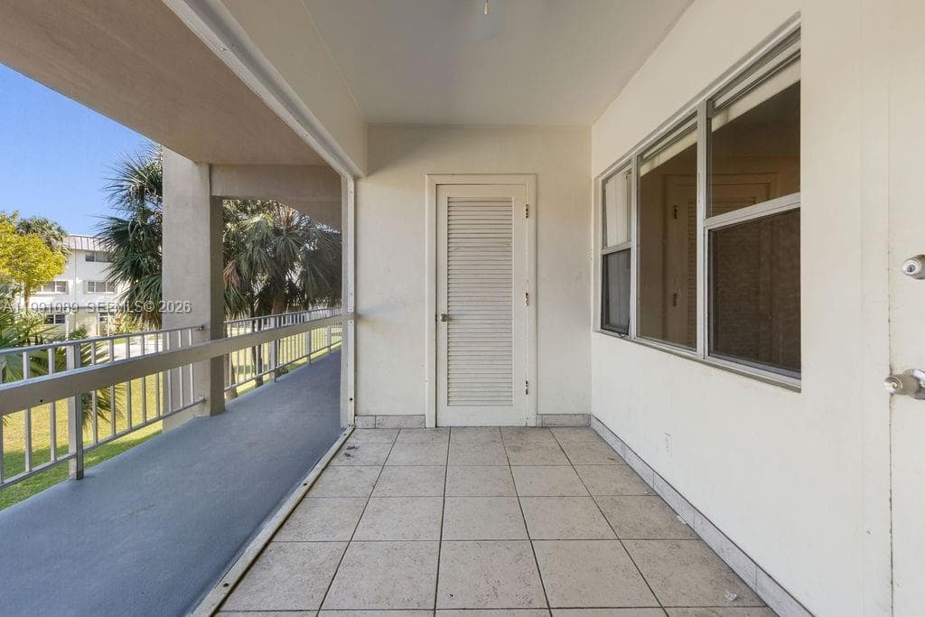 270 Layne Blvd 207 photo 2
