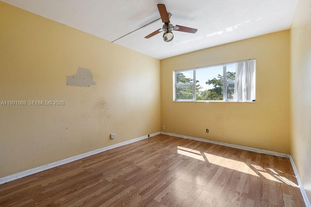 270 Layne Blvd 207 photo 9