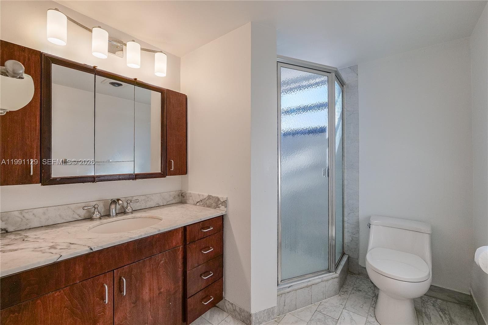 2401 S Ocean Dr 305 photo 17