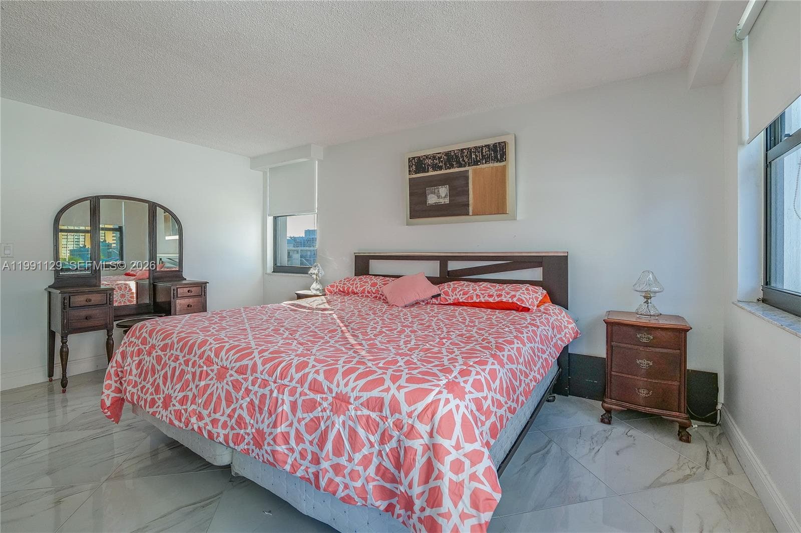 2401 S Ocean Dr 305 photo 14