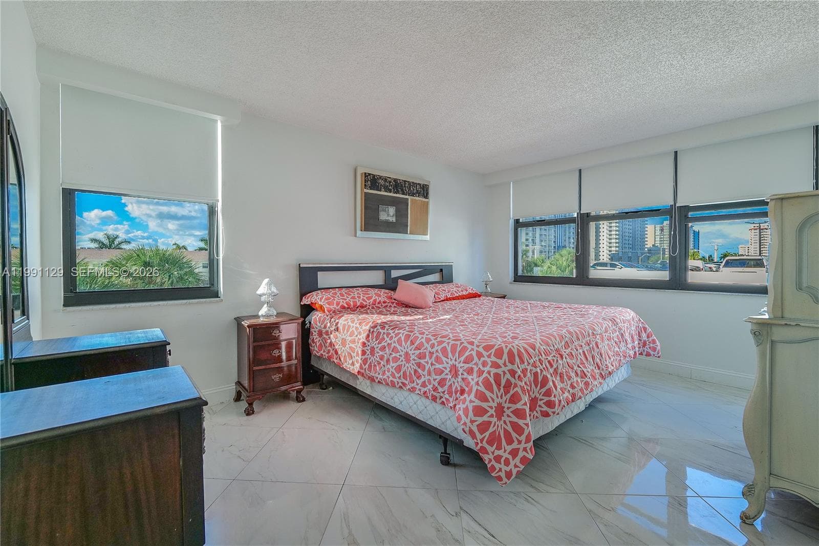 2401 S Ocean Dr 305 photo 15