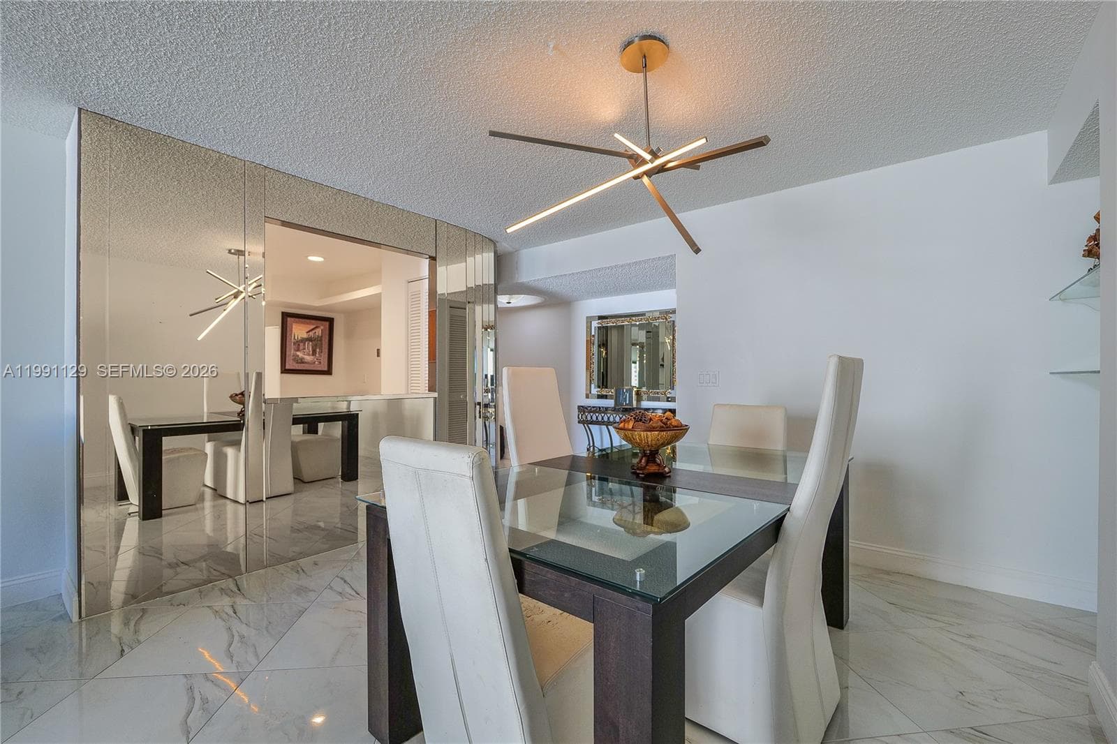 2401 S Ocean Dr 305 photo 4