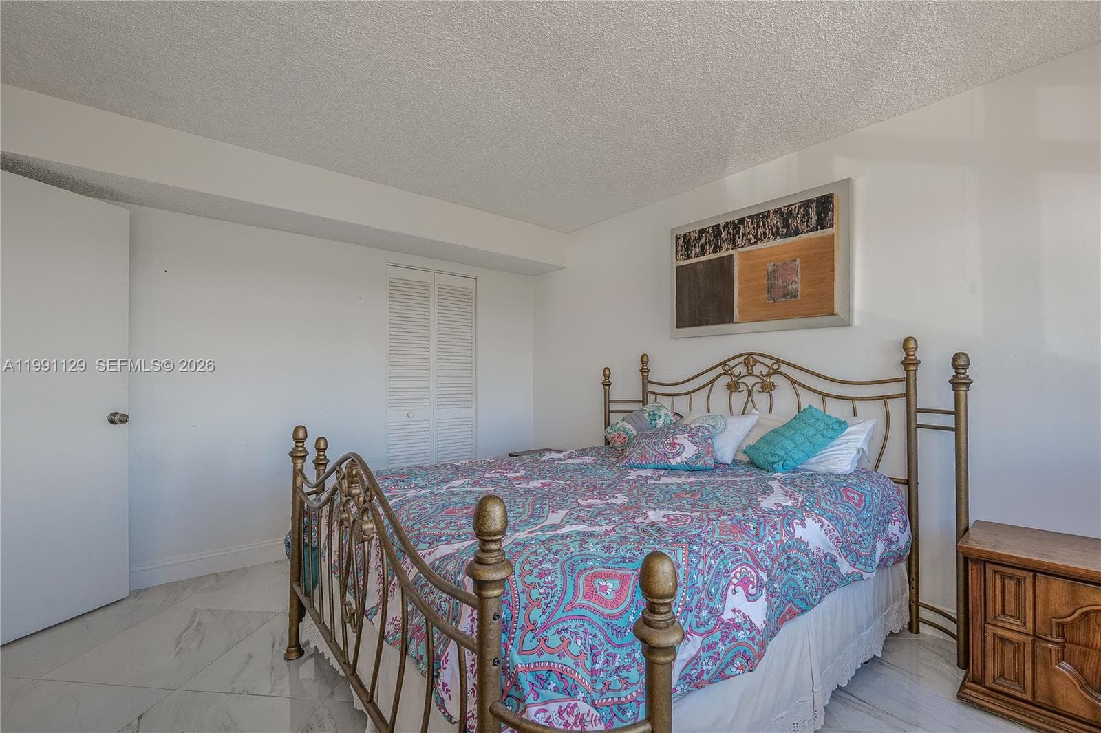 2401 S Ocean Dr 305 photo 21