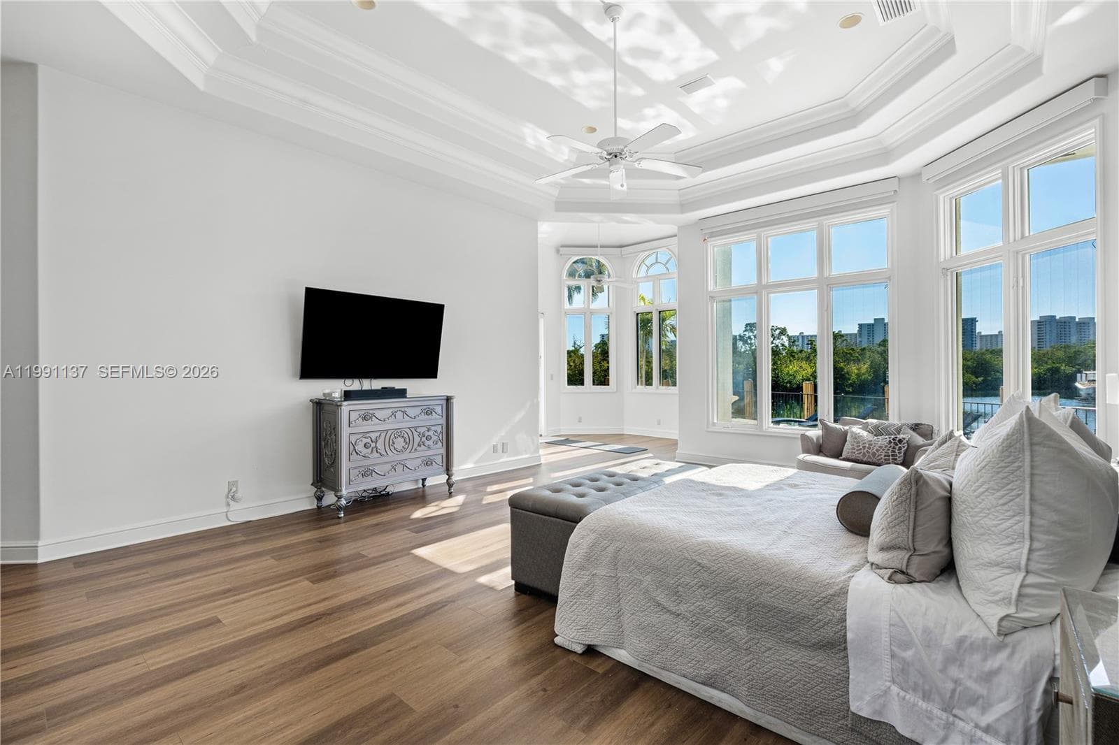 4900 Sanctuary Ln photo 19