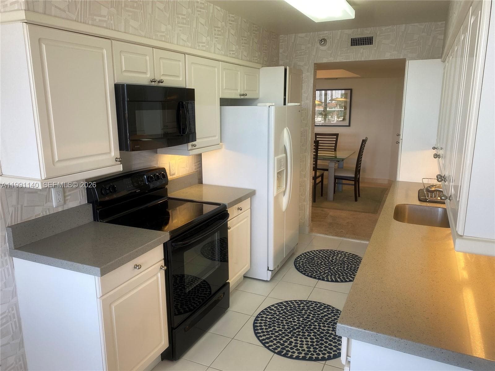 3640 Yacht Club Dr 1009 photo 12