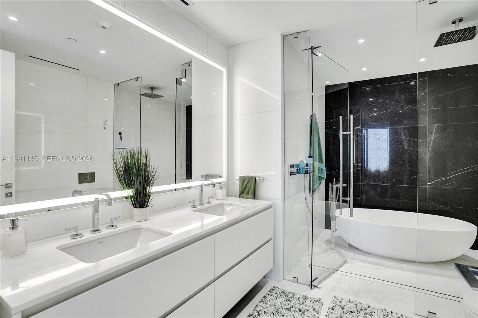 300 Biscayne Boulevard Way 2106W photo 23