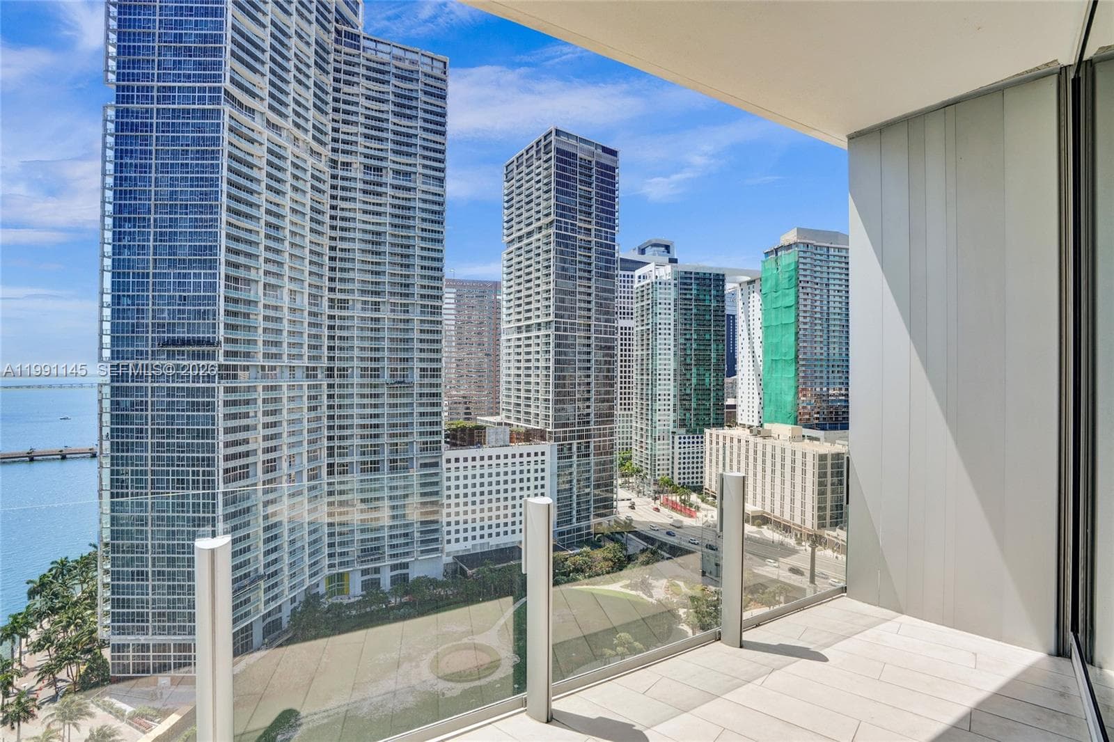 300 Biscayne Boulevard Way 2106W photo 4
