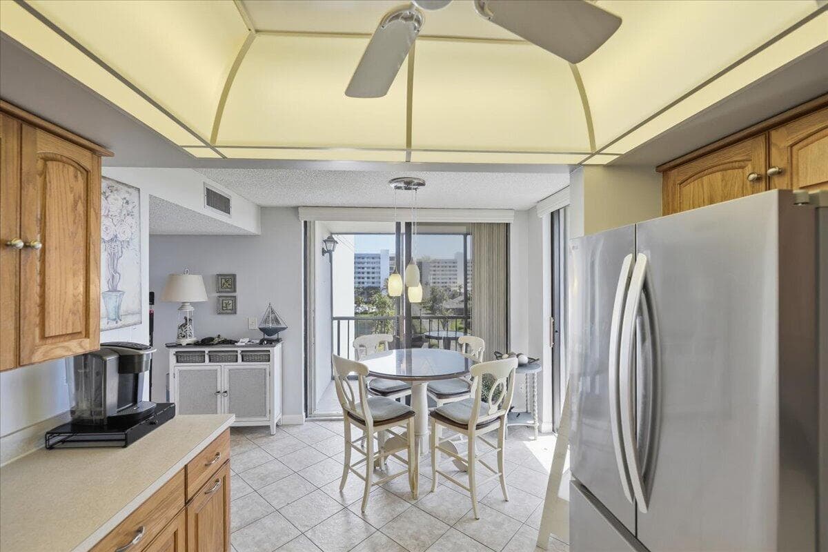 5059 N Hwy A1a 401 photo 24