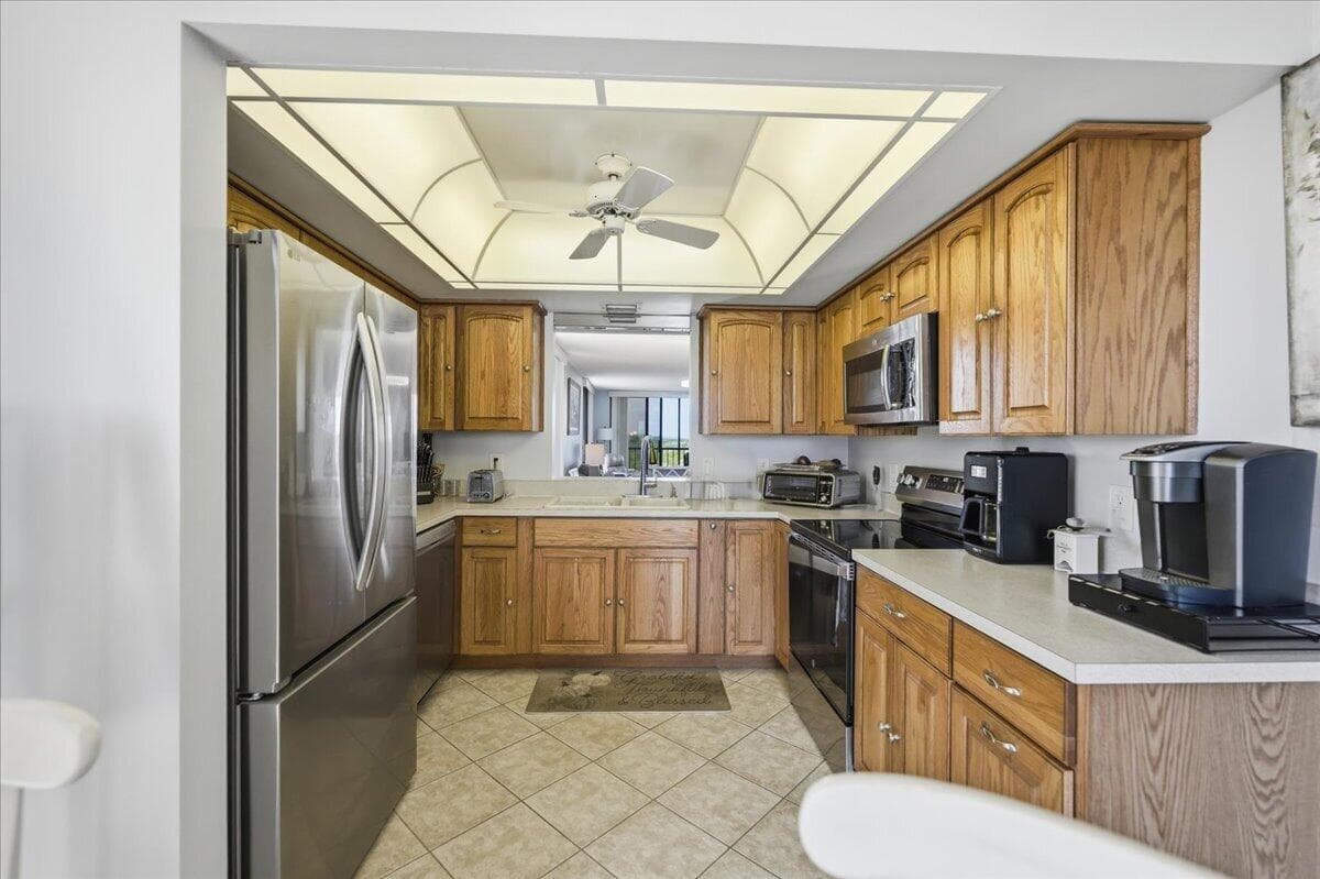 5059 N Hwy A1a 401 photo 21